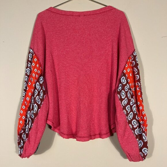 We The Free Oversized Thermal Red/Paisley Print Balloon Sleeves Top Size M - Picture 3 of 7